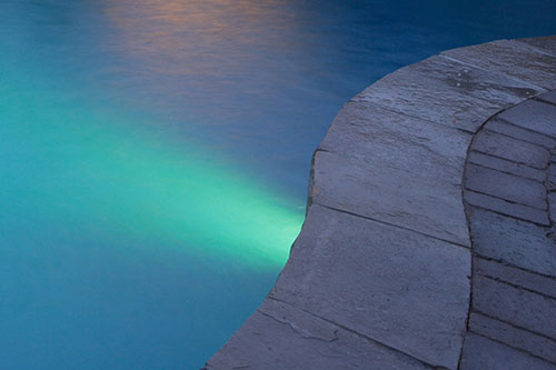 OPTIMUM POOL LIGHTING